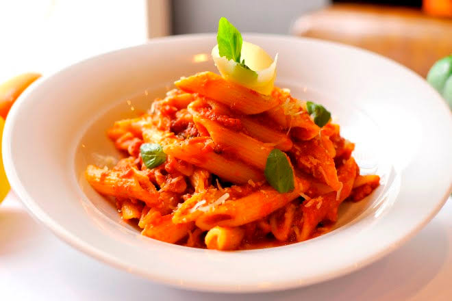 Penne arabiatta